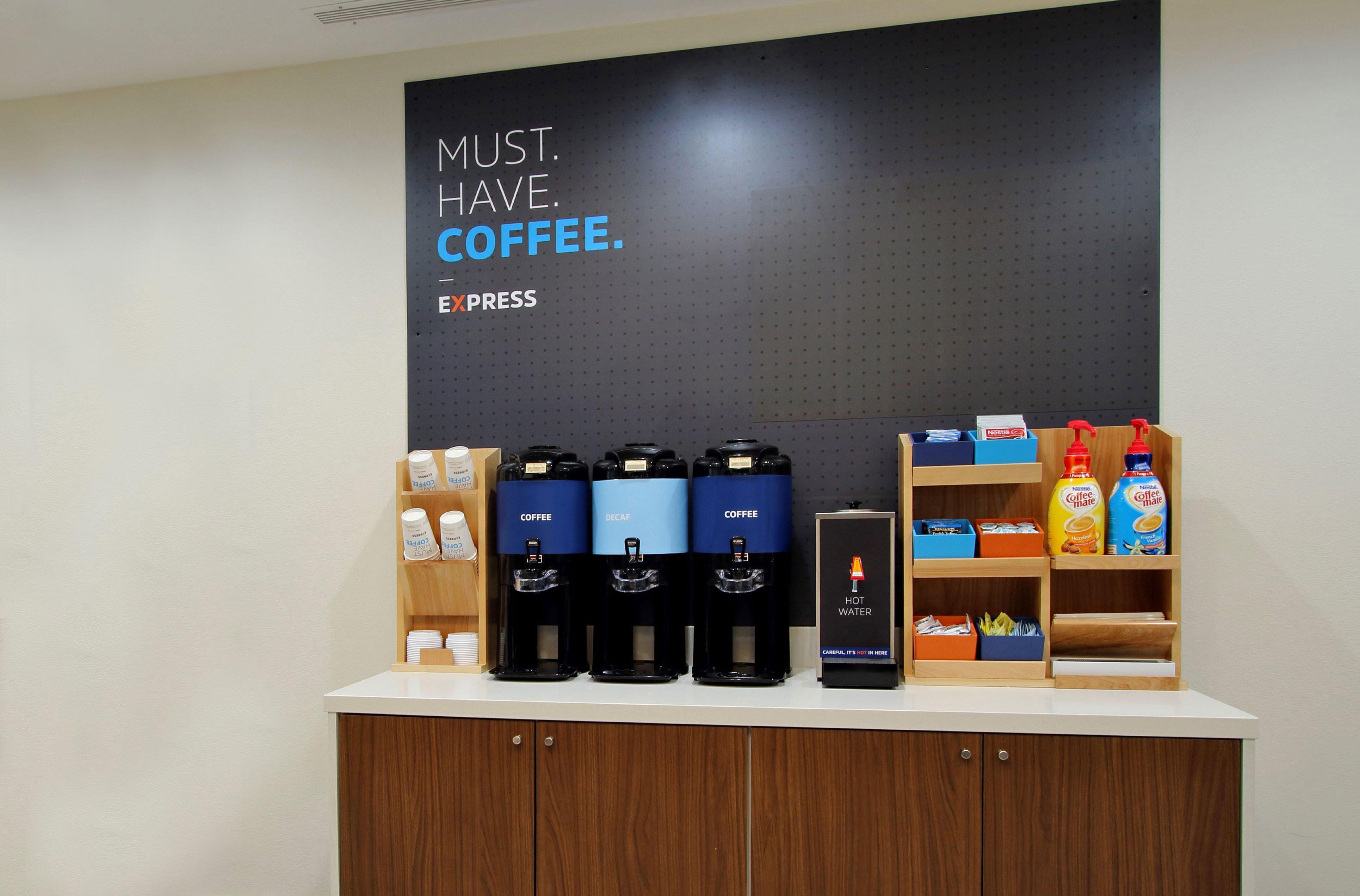 Holiday Inn Express And Suites Alpine By Ihg Bagian luar foto