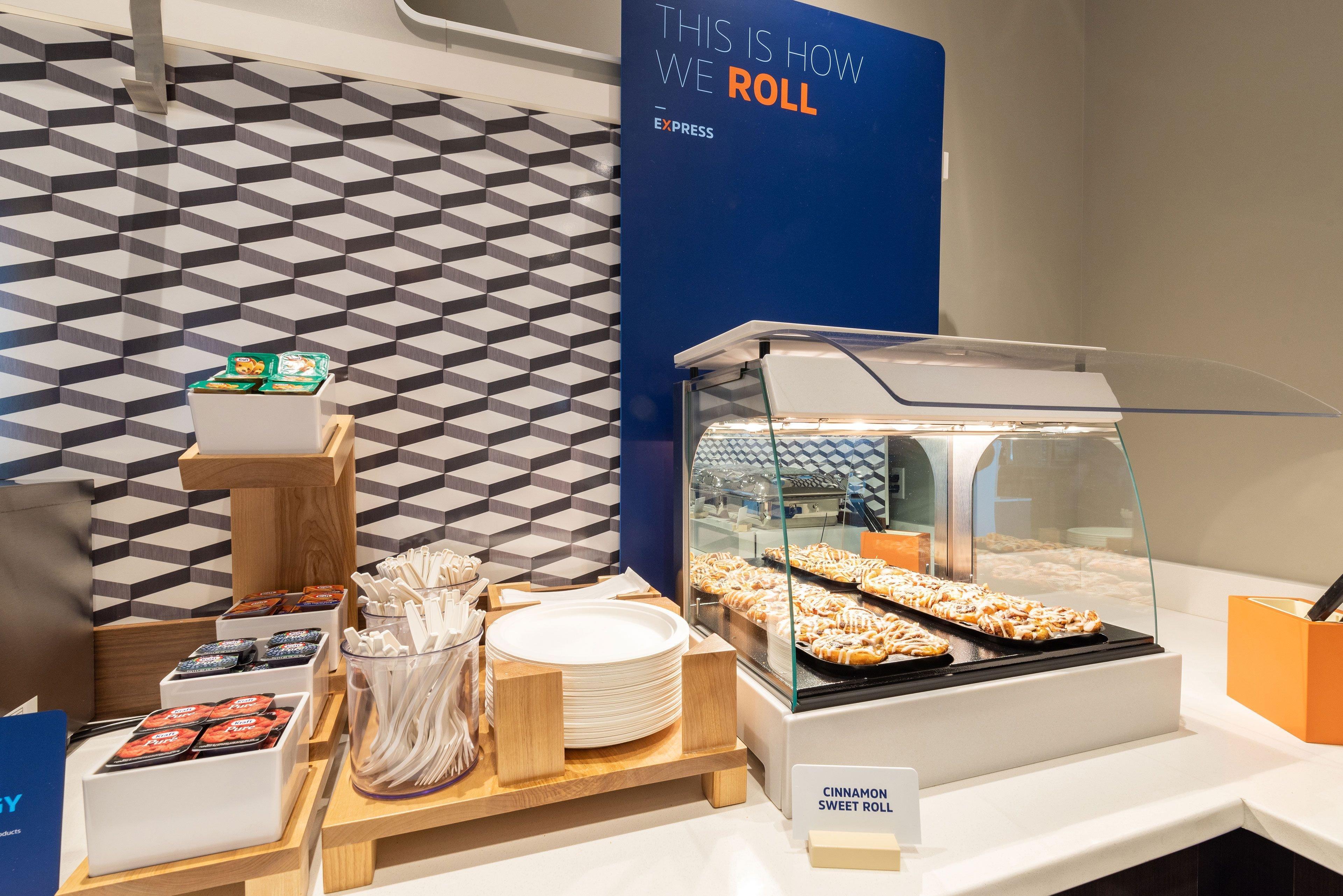 Holiday Inn Express And Suites Alpine By Ihg Bagian luar foto
