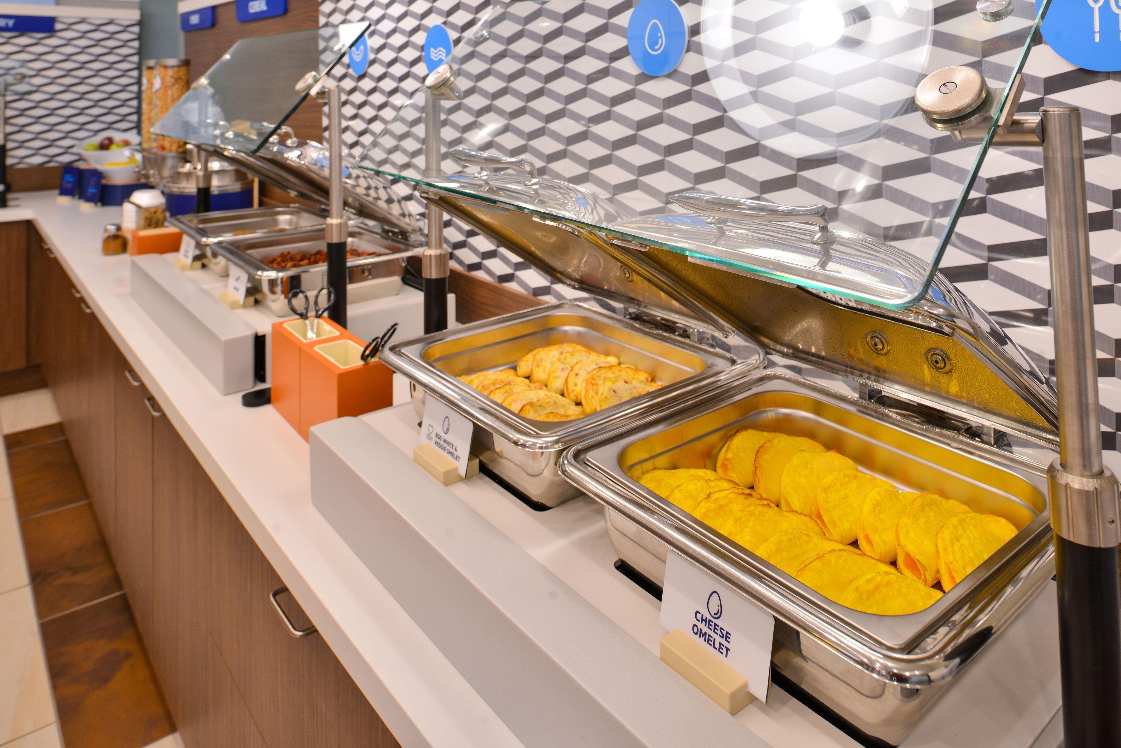 Holiday Inn Express And Suites Alpine By Ihg Bagian luar foto
